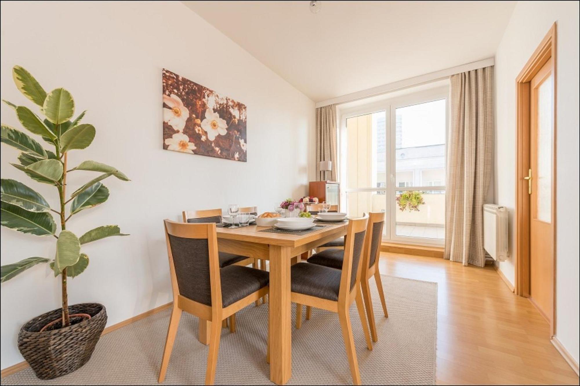 P&O Apartments Zgoda Warsaw Bilik gambar